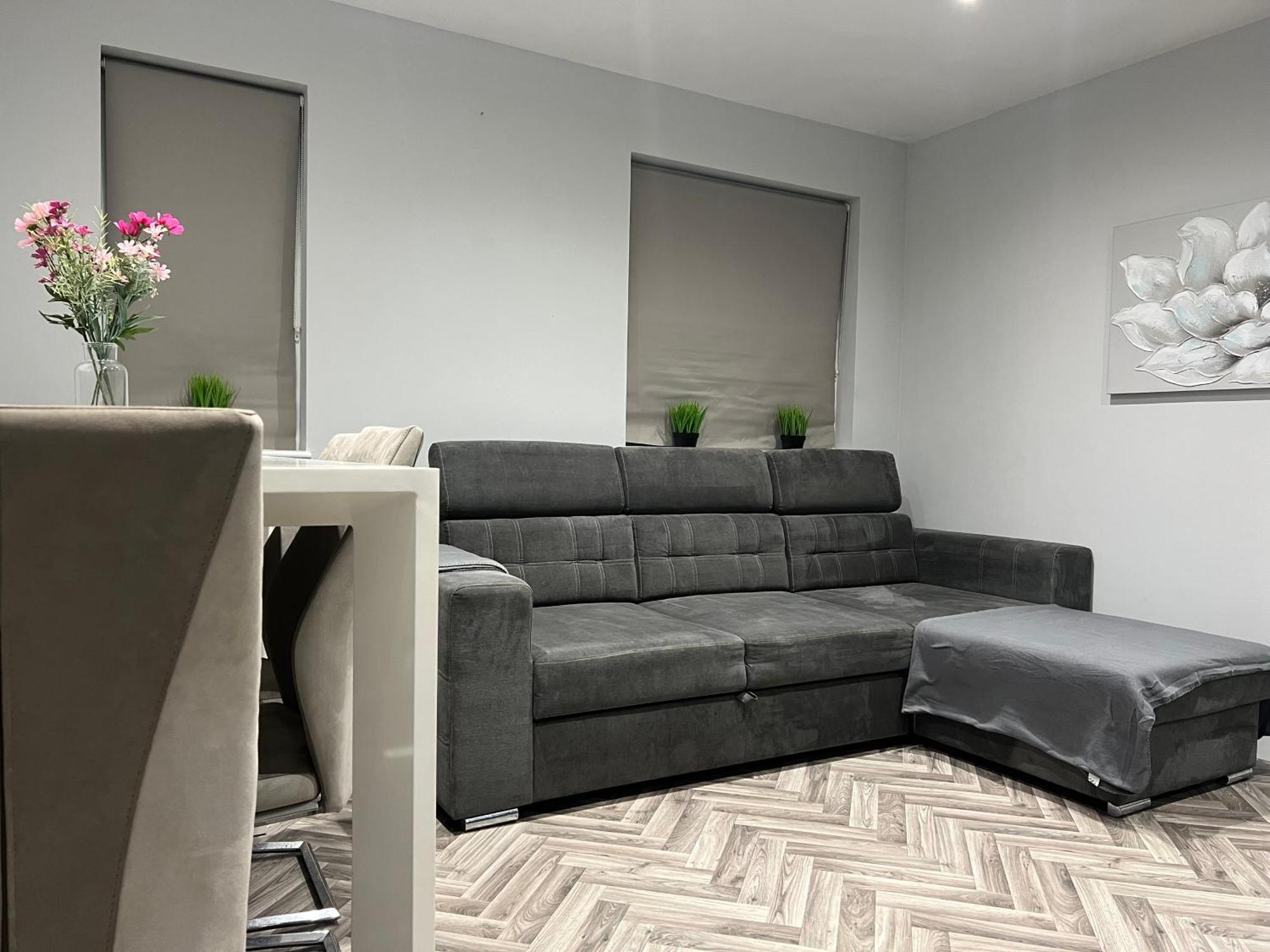 Broadway Retreat With Free Parking Apartment Херн Бей Екстериор снимка