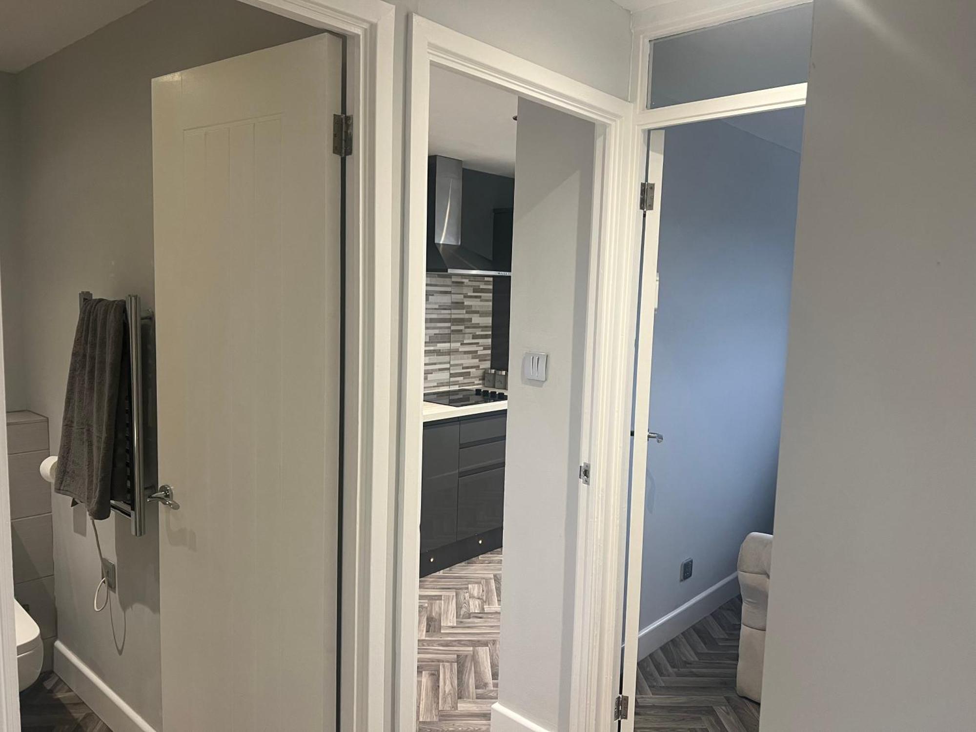 Broadway Retreat With Free Parking Apartment Херн Бей Екстериор снимка
